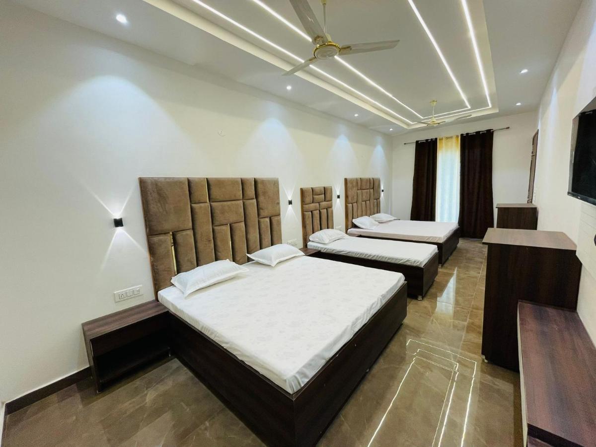 The Bubbles Bed & Breakfast Амритсар Екстериор снимка